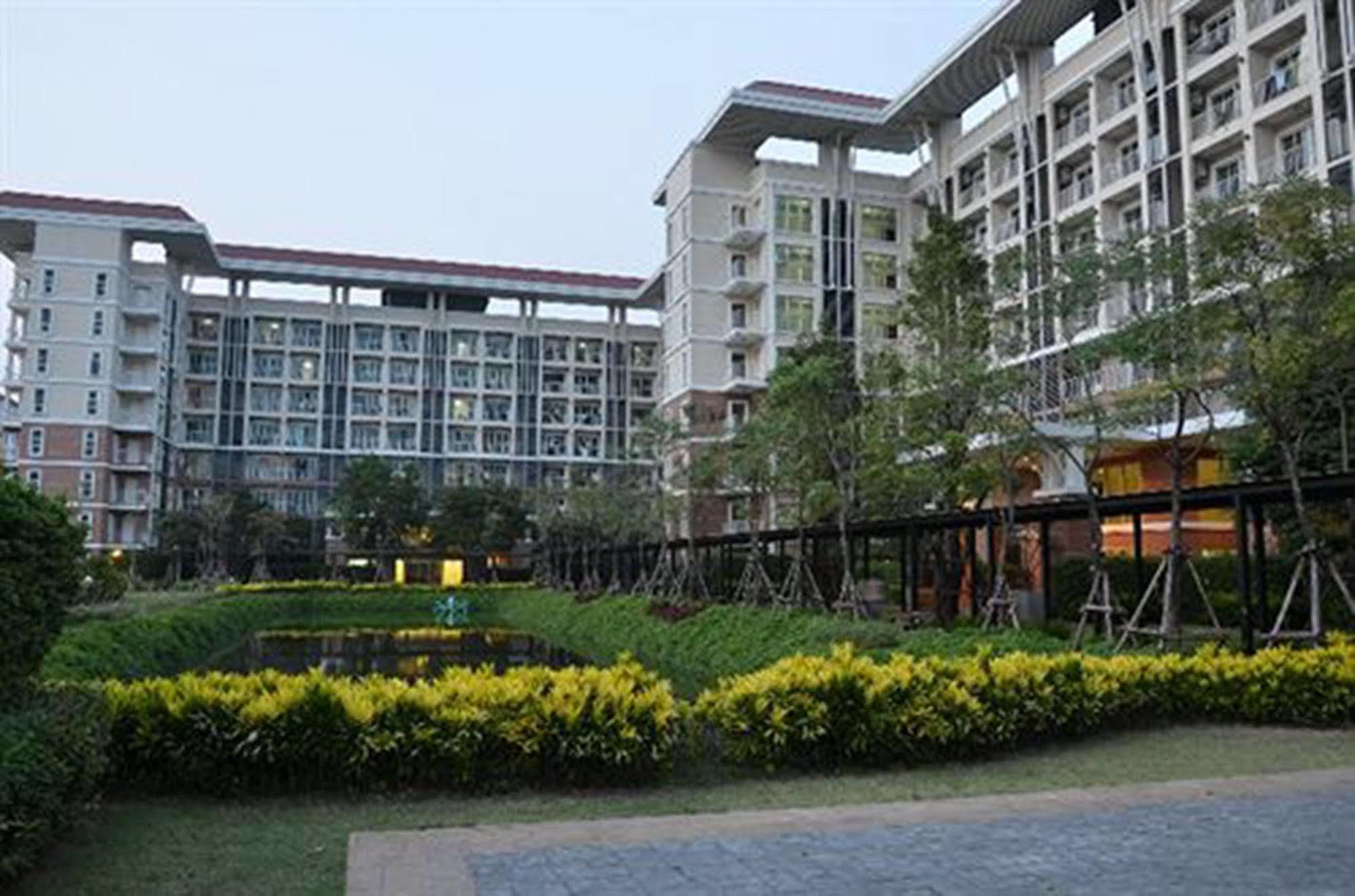 Grow Residences Bangkok Eksteriør billede